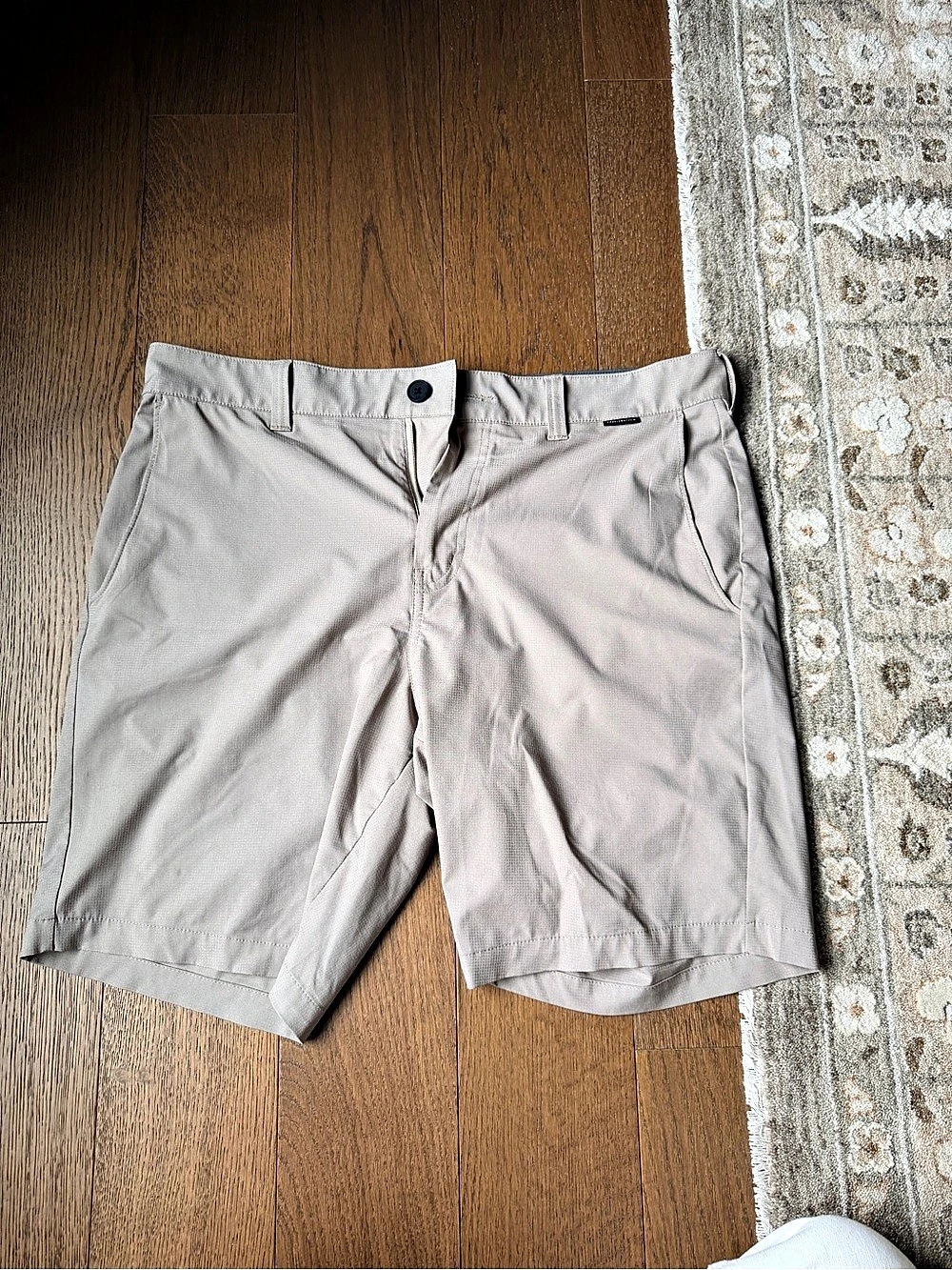 Travis Mathew Shorts Men's Nylon Shorts Gray 34